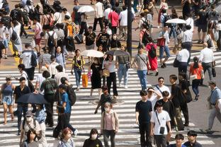 斯波：申京是个古典中锋 火箭正充分利用他的进攻技能